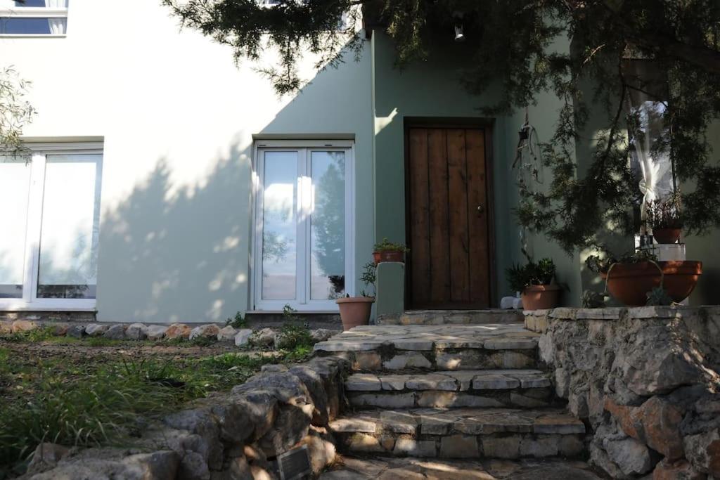 Melolia Estate