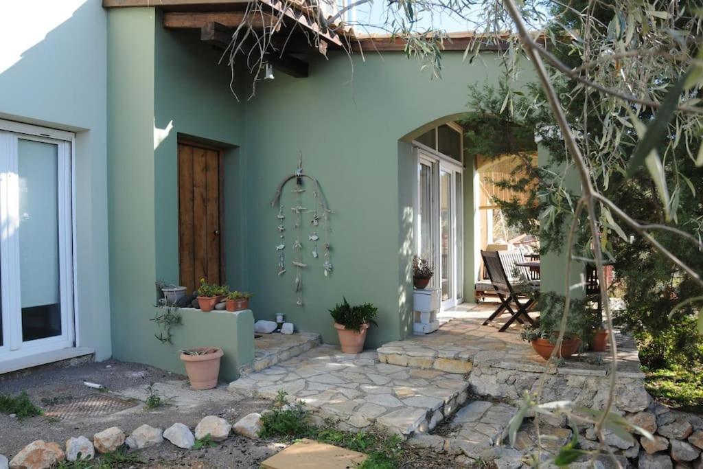 Melolia Estate Apartment *
